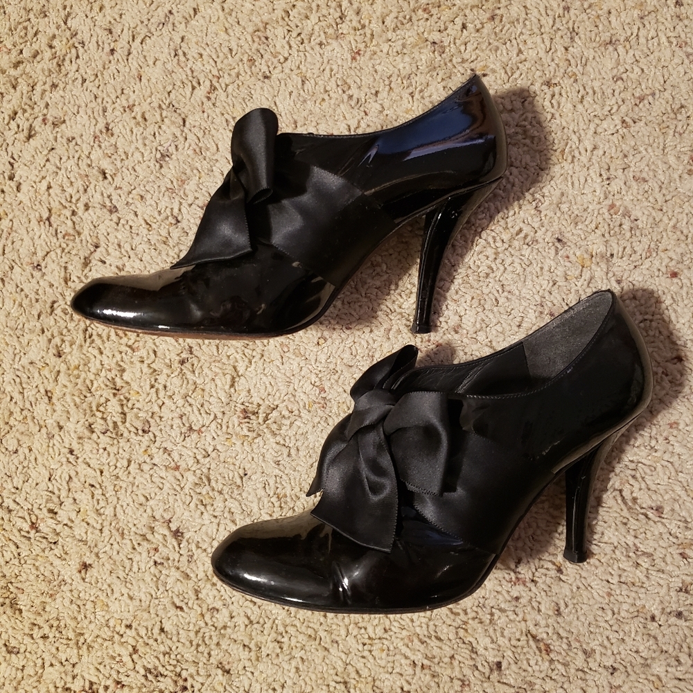 Stuart Weitzman Women's Mary Jane Heels Size 9
